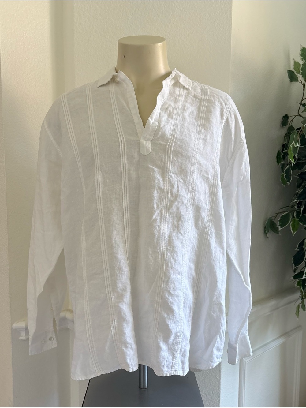 Banana Republic White Linen Tunic Shirt